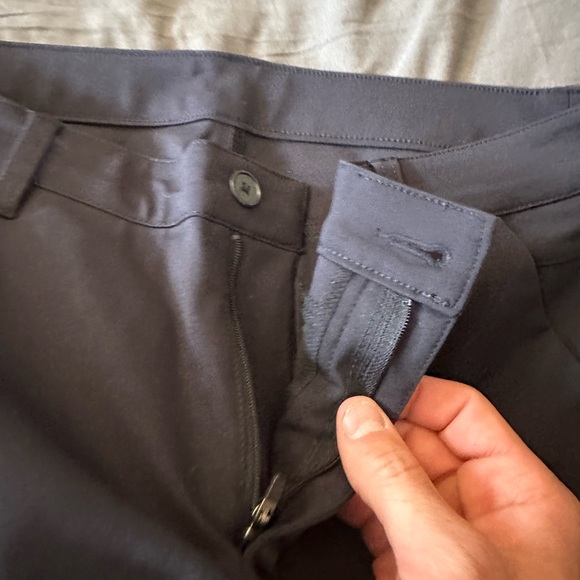 BYLT Basics Everyday Pant 2.0 - Navy / 33 / REGULAR - Picture 6 of 7